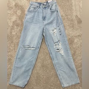 NEW High Rise Baggy Style Jean Size 9/29